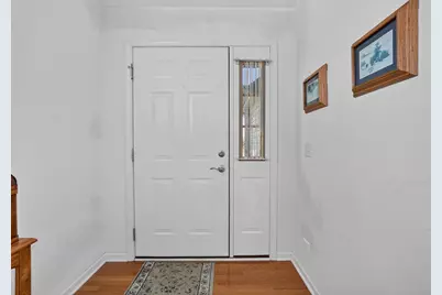 6582 Kristines Way, South Beloit, IL 61080 - Photo 7