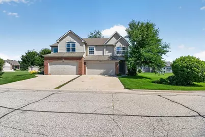 6582 Kristines Way, South Beloit, IL 61080 - Photo 3