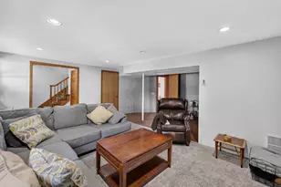1221 Debra Ln, Madison, WI 53704 - Photo 23