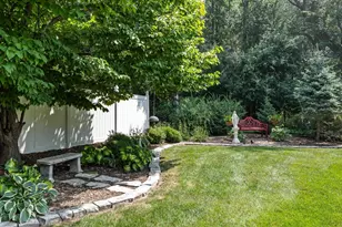 N5623 Lac Verde Cir, Green Lake, WI 54941 - Photo 57