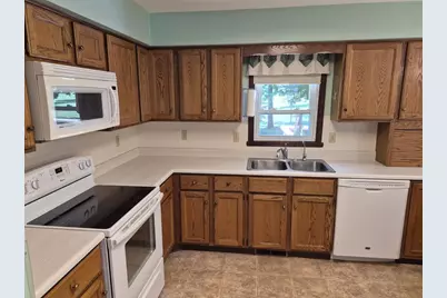5133 N West Rotamer Road, Milton, WI 53563 - Photo 9