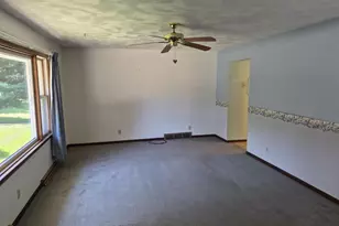 5133 N W Rotamer Rd, Milton, WI 53563 - Photo 5
