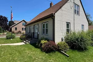 971 Metomen St, Ripon, WI 54971 - Photo 3
