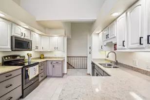 5652 Steeplechase Dr, Waunakee, WI 53597 - Photo 19