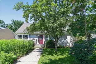 6 S Meadow Ln, Madison, WI 53705 - Photo 5
