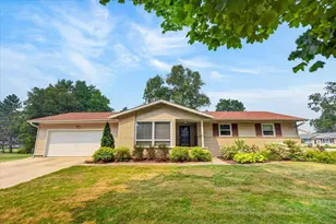 602 Dix St, Columbus, WI 53925 - Photo 1