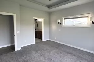 307 Prairie St, Fall River, WI 53932 - Photo 11