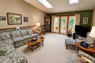 726 Kensington Square, Stoughton, WI 53589 - Photo 11