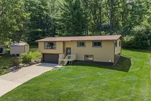 1136 2nd St, Baraboo, WI 53913 - Photo 47
