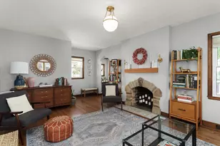 424 S Ringold St, Janesville, WI 53545 - Photo 5