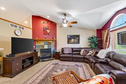 4729 Gaston Circle, Cottage Grove, WI 53527 - Photo 23