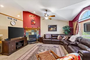 4729 Gaston Cir, Cottage Grove, WI 53527 - Photo 23