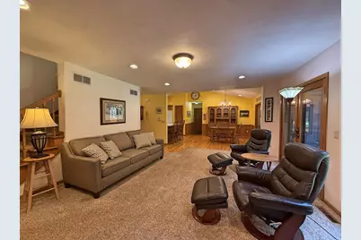 5352 N River Road, Janesville, WI 53545 - Photo 23