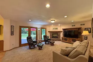 5352 N River Rd, Janesville, WI 53545 - Photo 19