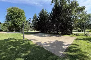 5352 N River Rd, Janesville, WI 53545 - Photo 77