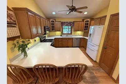 5352 N River Road, Janesville, WI 53545 - Photo 15