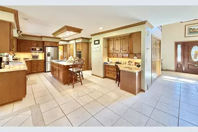 2078 Regal Oaks Court, Beloit, WI 53511 - Photo 5