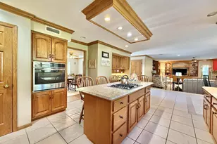2078 Regal Oaks Ct, Beloit, WI 53511 - Photo 9