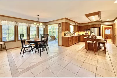2078 Regal Oaks Court, Beloit, WI 53511 - Photo 5