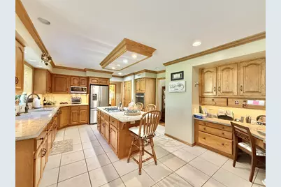 2078 Regal Oaks Court, Beloit, WI 53511 - Photo 7