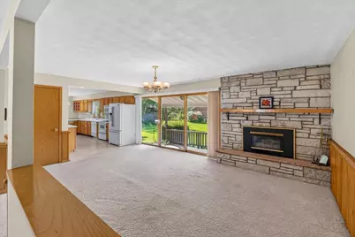 621 W Division Street, Ridgeville, WI 53533 - Photo 11