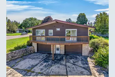 621 W Division Street, Ridgeville, WI 53533 - Photo 43
