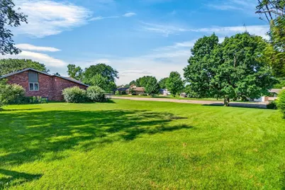621 W Division Street, Ridgeville, WI 53533 - Photo 37