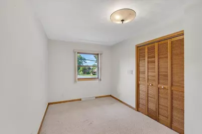 621 W Division Street, Ridgeville, WI 53533 - Photo 31