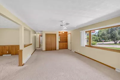 621 W Division Street, Ridgeville, WI 53533 - Photo 9