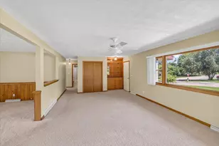 621 W Division St, Ridgeville, WI 53533 - Photo 9