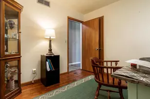 2026 Merrill St, Beloit, WI 53511 - Photo 27