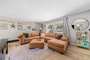 2428 Pioneer Dr, Beloit, WI 53511 - Photo 5