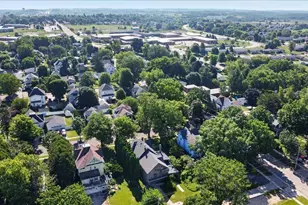 212 S 5th St, Mount Horeb, WI 53572 - Photo 9