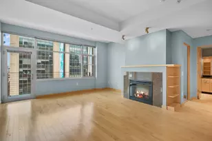 309 W Washington Ave, Madison, WI 53703 - Photo 5