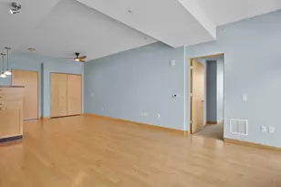 309 W Washington Ave, Madison, WI 53703 - Photo 7