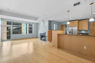 309 W Washington Ave, Madison, WI 53703 - Photo 11
