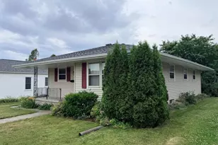 1805 Elm Ave, Sheboygan, WI 53081 - Photo 3