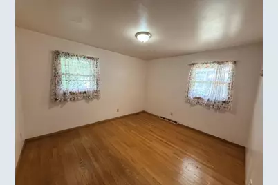 1805 Elm Avenue, Sheboygan, WI 53081 - Photo 7