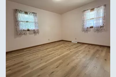 1805 Elm Avenue, Sheboygan, WI 53081 - Photo 11