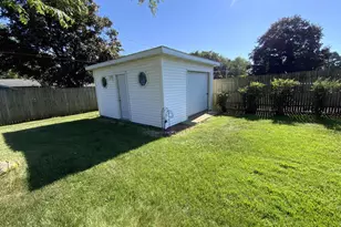 2017 Crestview St, Janesville, WI 53546 - Photo 7