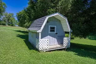 506 N Brooklyn Ave, Elroy, WI 53929 - Photo 31