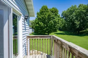 506 N Brooklyn Ave, Elroy, WI 53929 - Photo 33