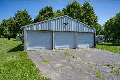 506 N Brooklyn Avenue, Elroy, WI 53929 - Photo 3