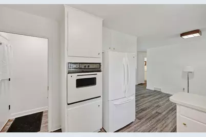 4834 Marathon Drive, Madison, WI 53705 - Photo 15