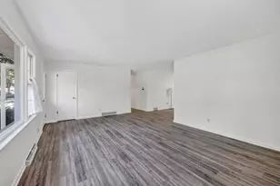 4834 Marathon Dr, Madison, WI 53705 - Photo 9
