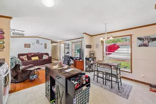15941 Durand Ave, Racine, WI 53182 - Photo 7