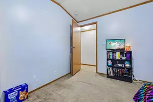 15941 Durand Ave, Racine, WI 53182 - Photo 25