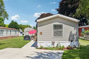 15941 Durand Ave, Racine, WI 53182 - Photo 29