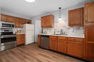 29 Newbury Cir, Madison, WI 53711 - Photo 5