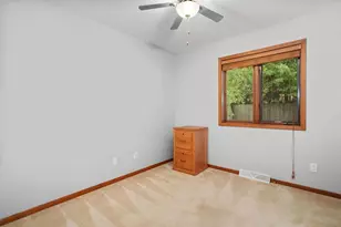 29 Newbury Cir, Madison, WI 53711 - Photo 11